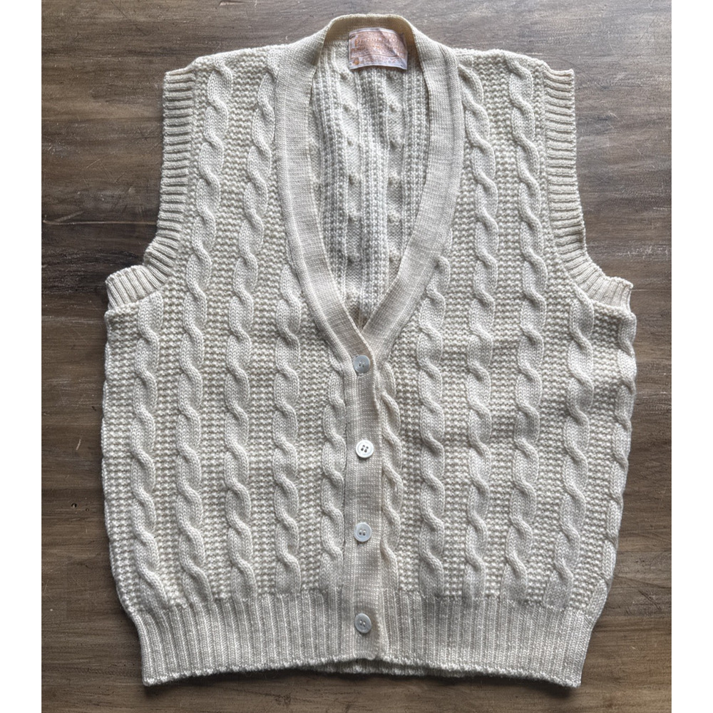 Pendleton Ivory VTG Cable Knit Sweater Vest 70's L Woolmark 100% Virgin Wool EUC